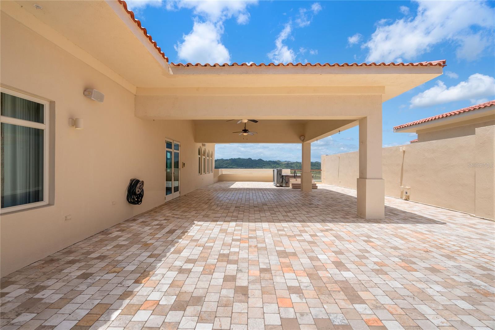 PLANTATION VILLAGE RESIDENCES - Residential