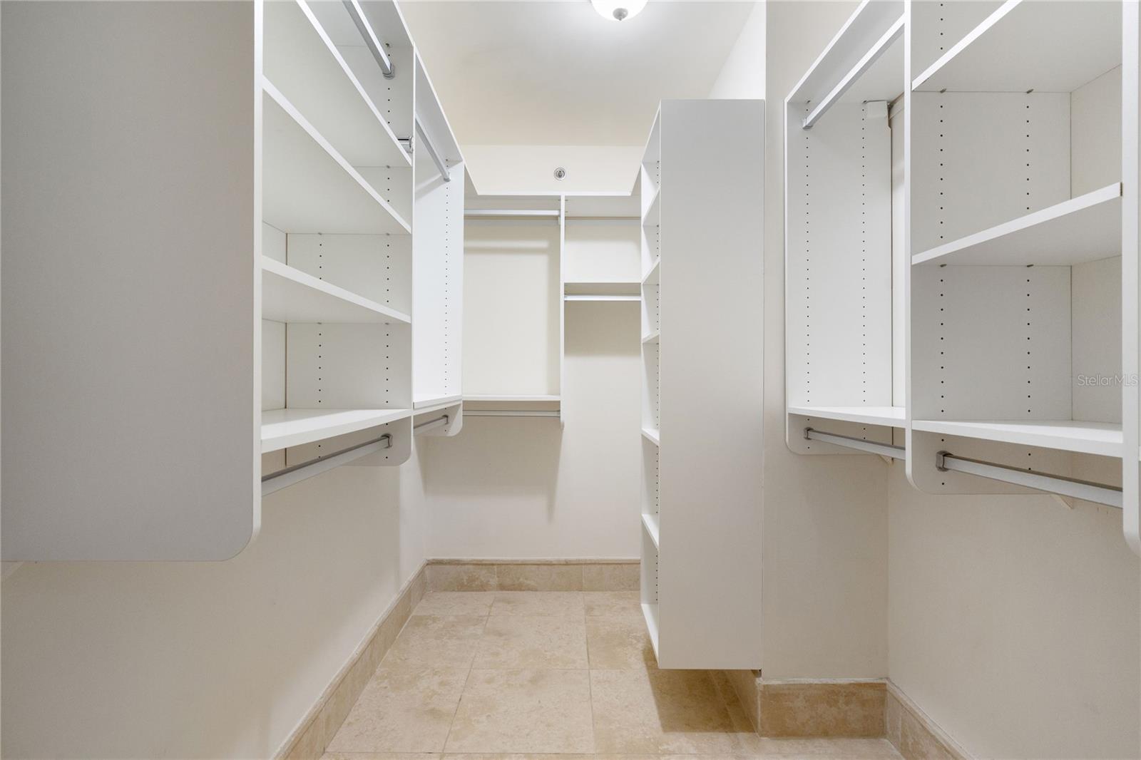 PLANTATION VILLAGE RESIDENCES - Residential