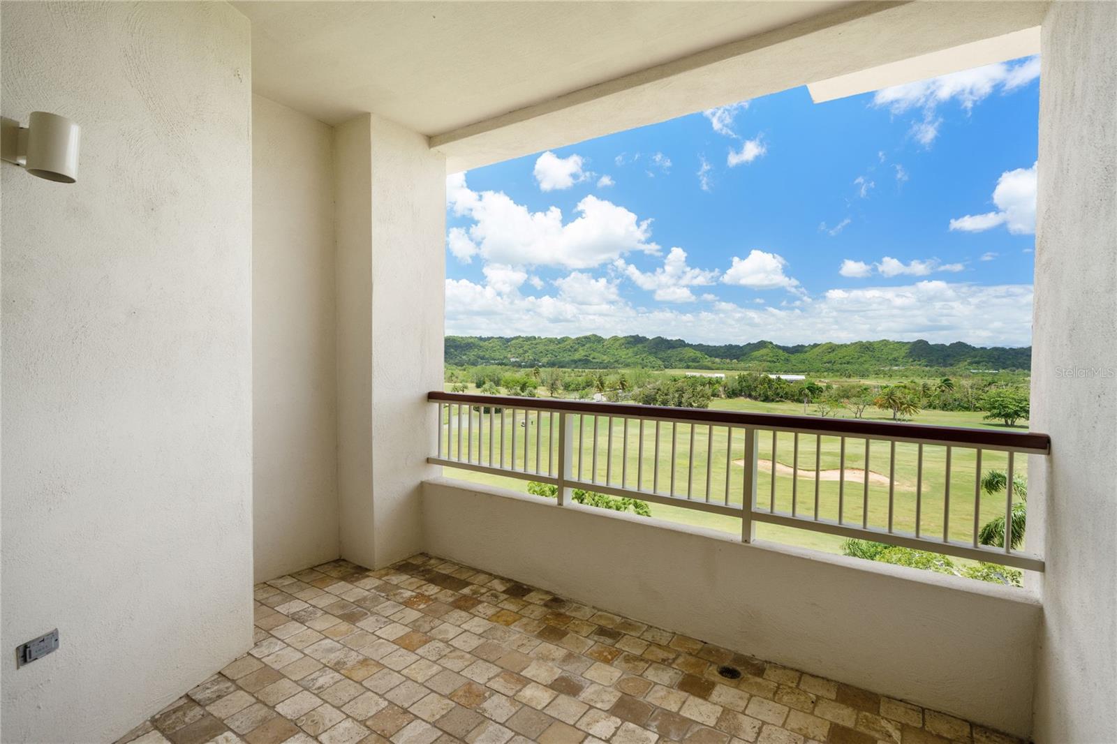 PLANTATION VILLAGE RESIDENCES - Residential