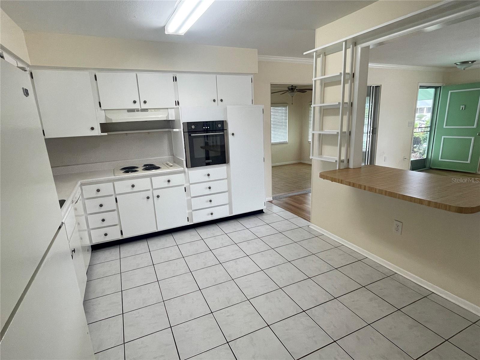 DEL WEBBS SUN CITY FLORIDA UN - Residential Lease