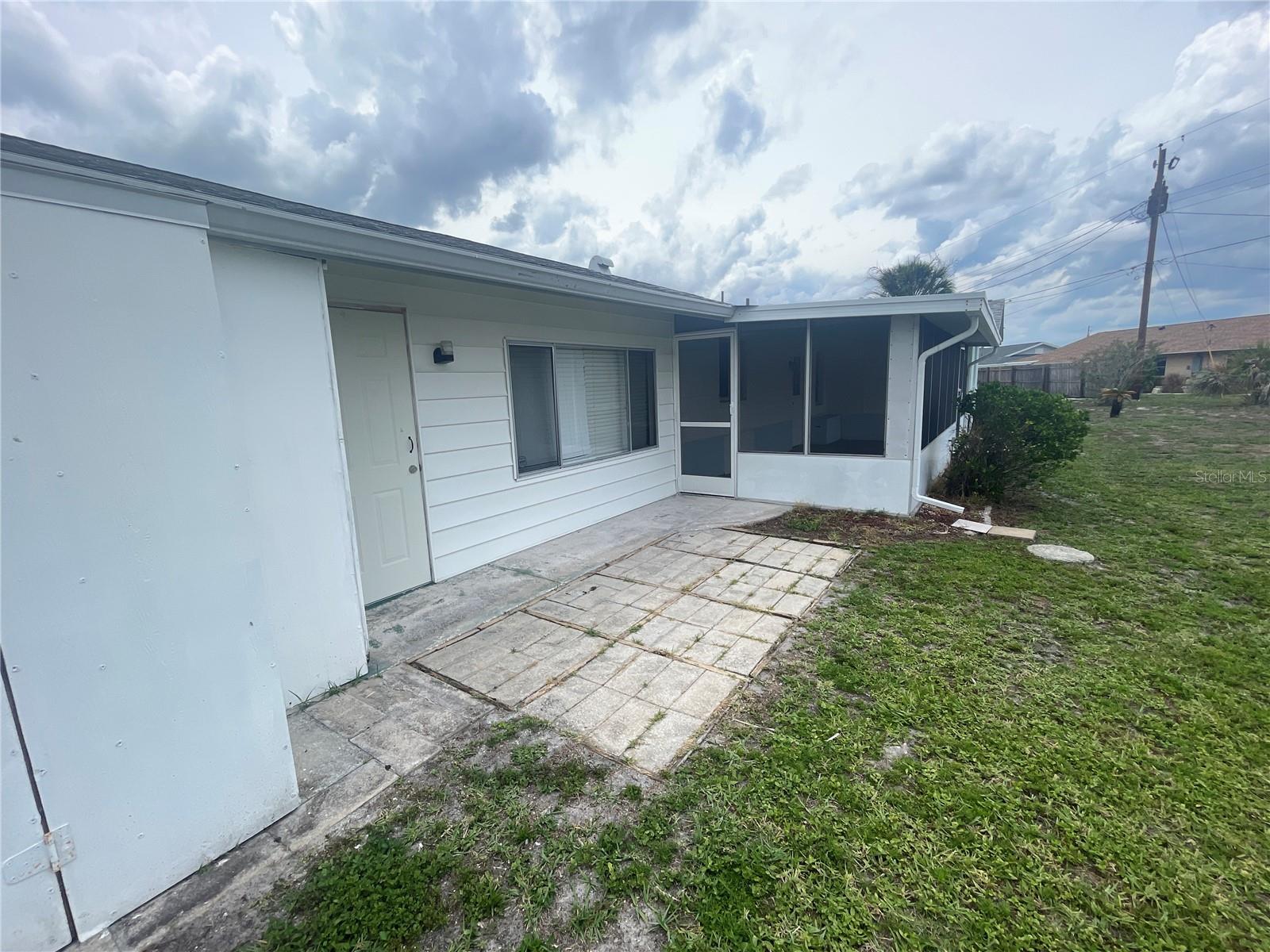 DEL WEBBS SUN CITY FLORIDA UN - Residential Lease