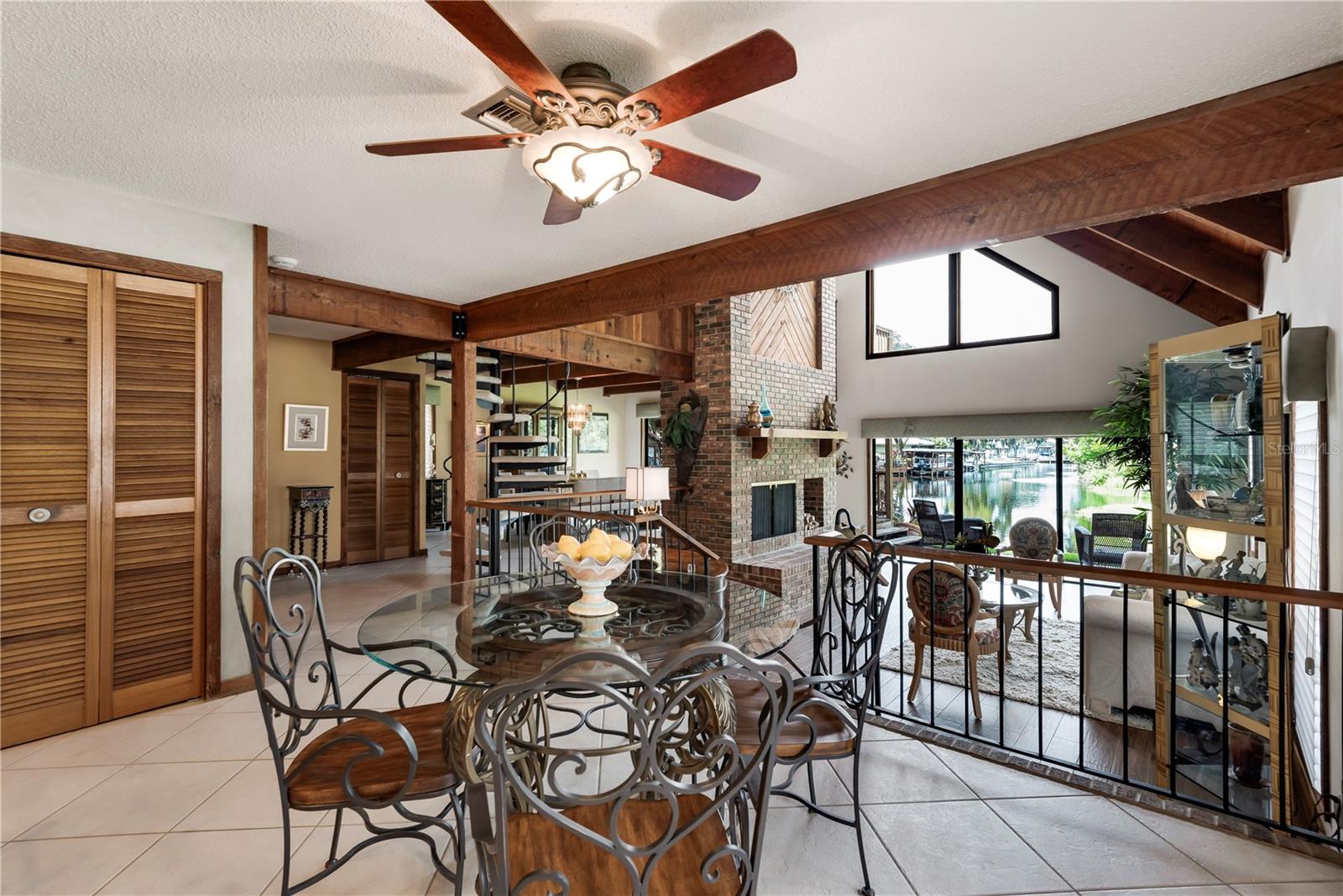 TAVARES VISTA DEL LARGO WATER PLANT SITE - Residential