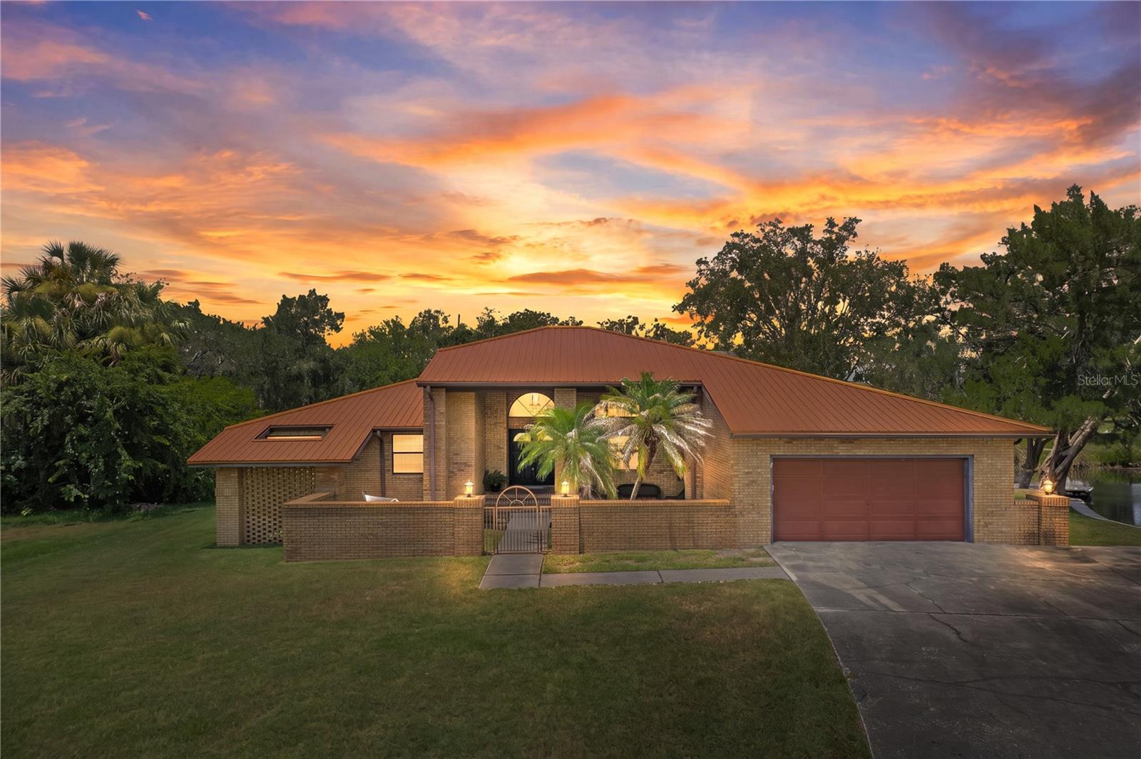 11649 W CLUBVIEW DRIVE
