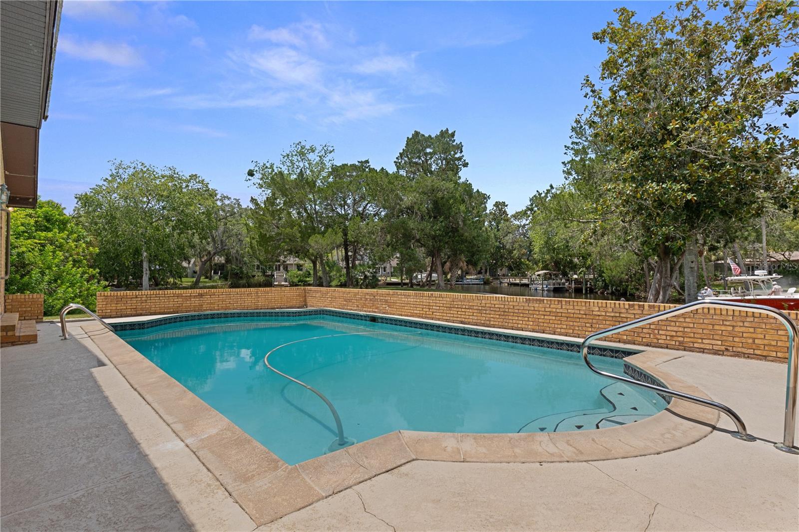 11649 W CLUBVIEW DRIVE