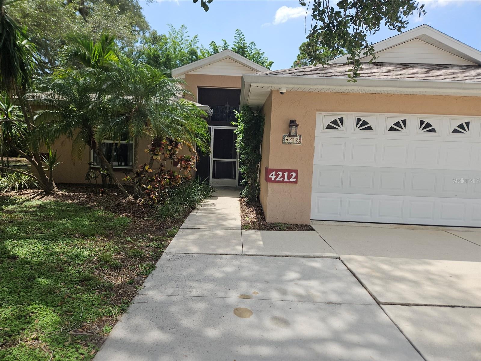4212 PARRY DRIVE
