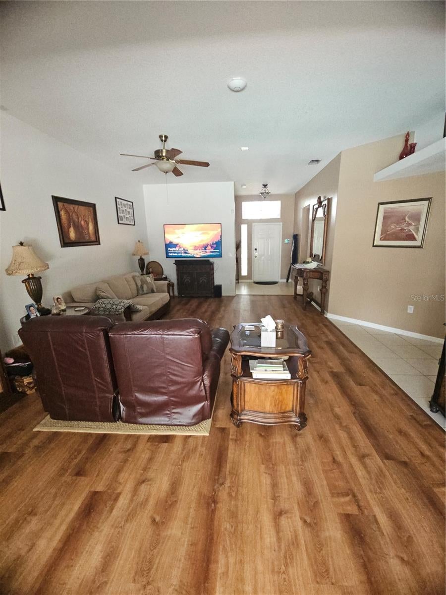 4212 PARRY DRIVE
