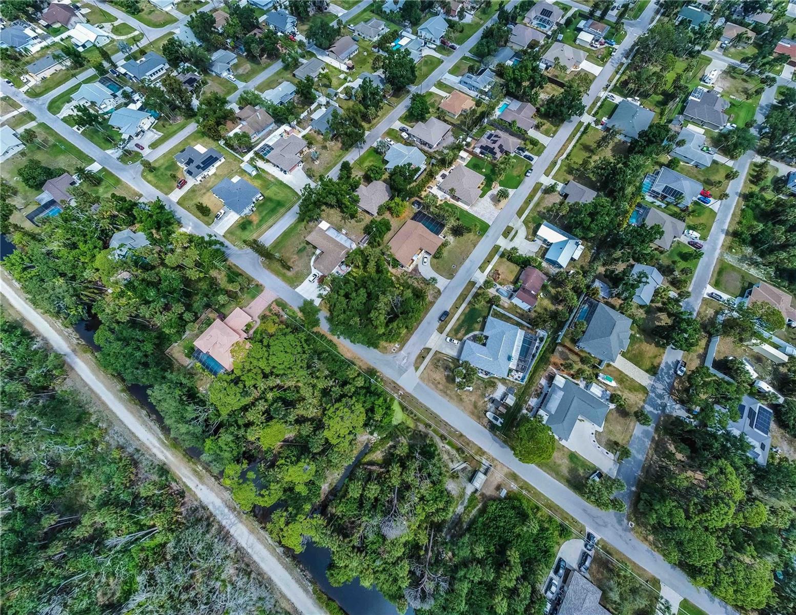 SOUTH VENICE - Land