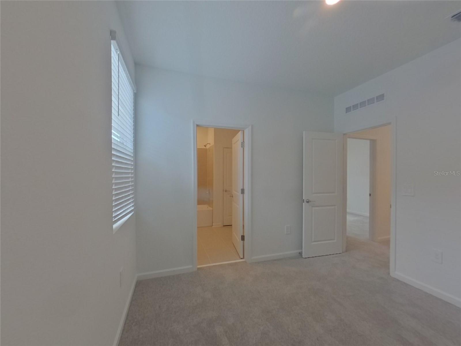 BRONSONS RDG - Residential Lease