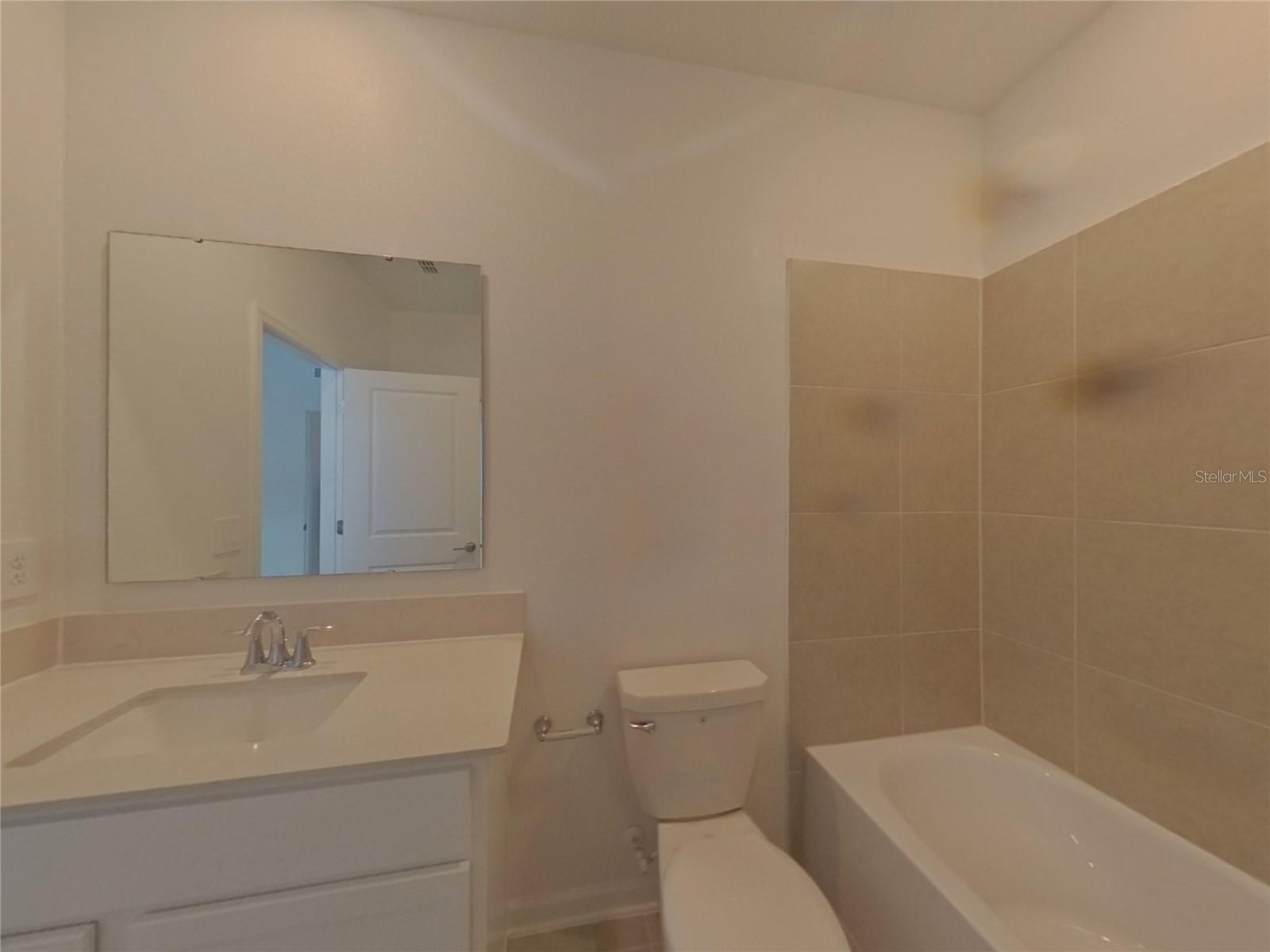 BRONSONS RDG - Residential Lease