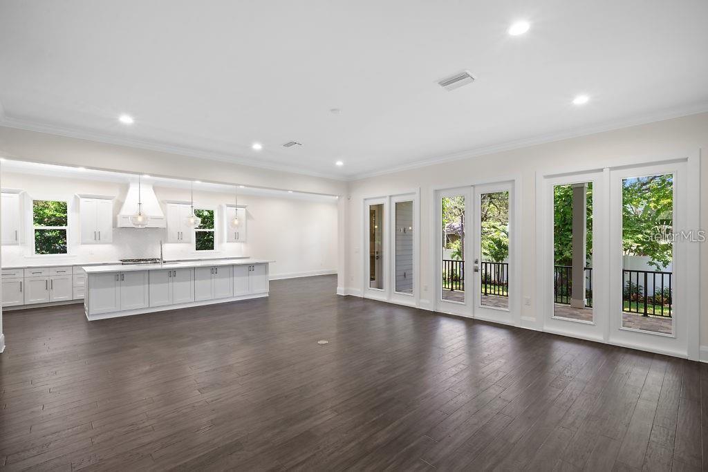 BEACH PARK - Residential