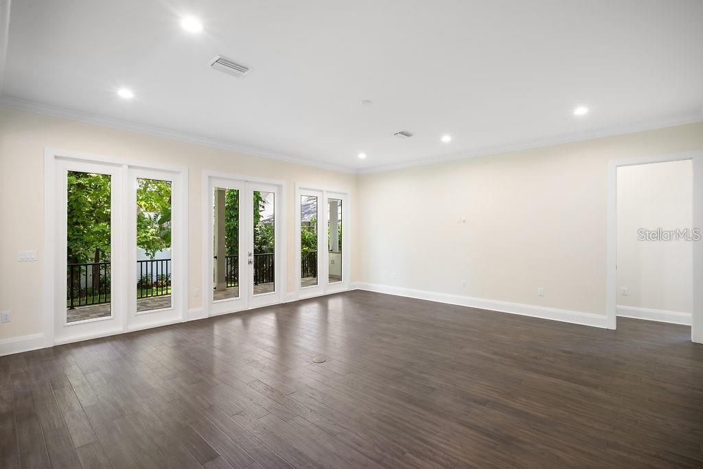 BEACH PARK - Residential