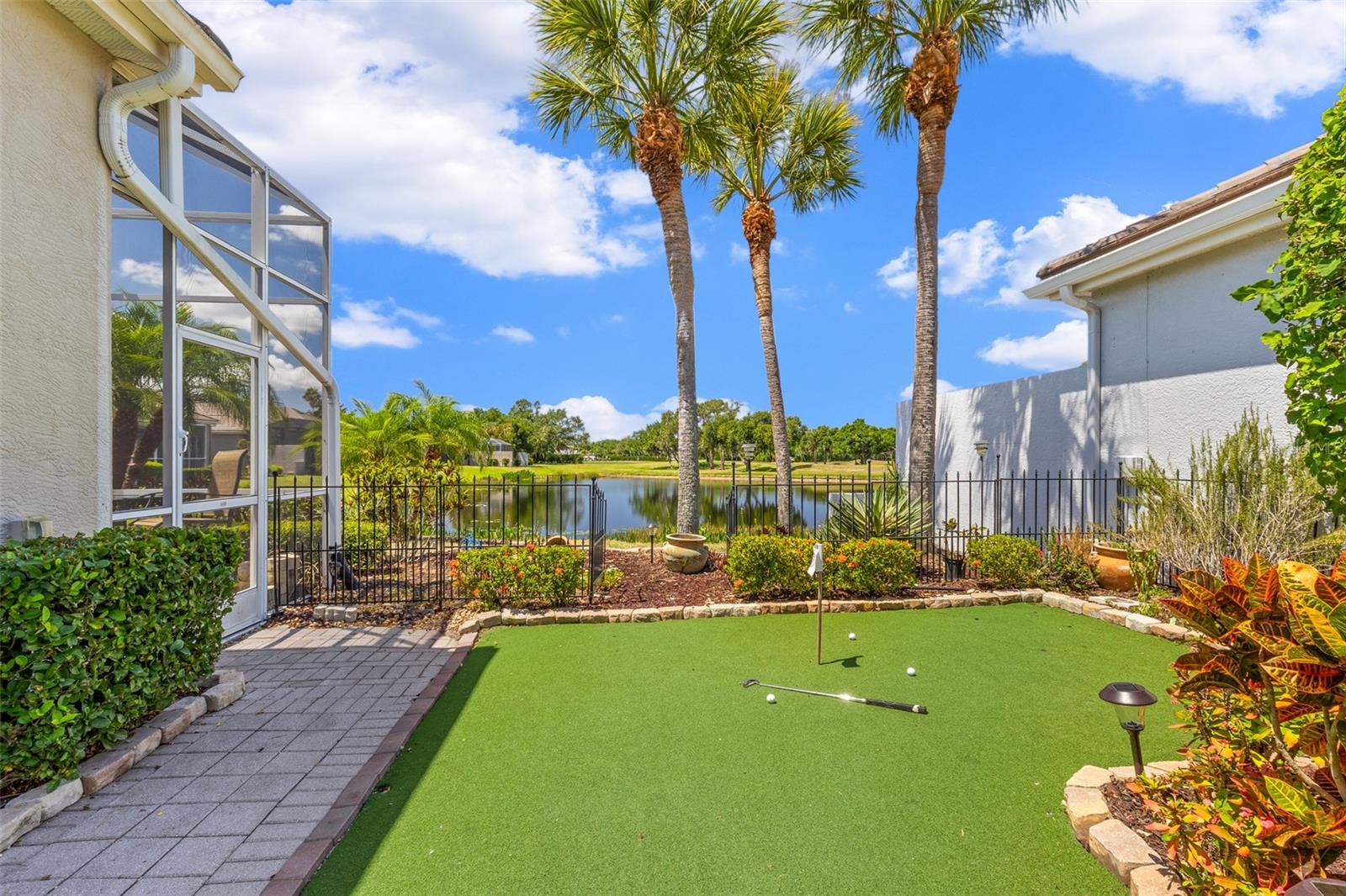 ROSEDALE 9 - Residential