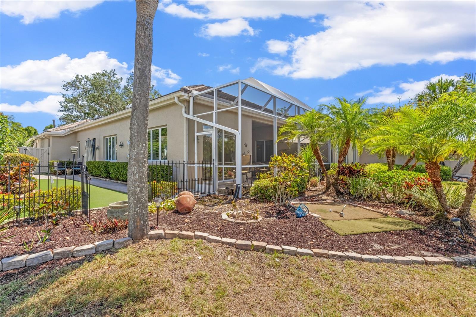ROSEDALE 9 - Residential