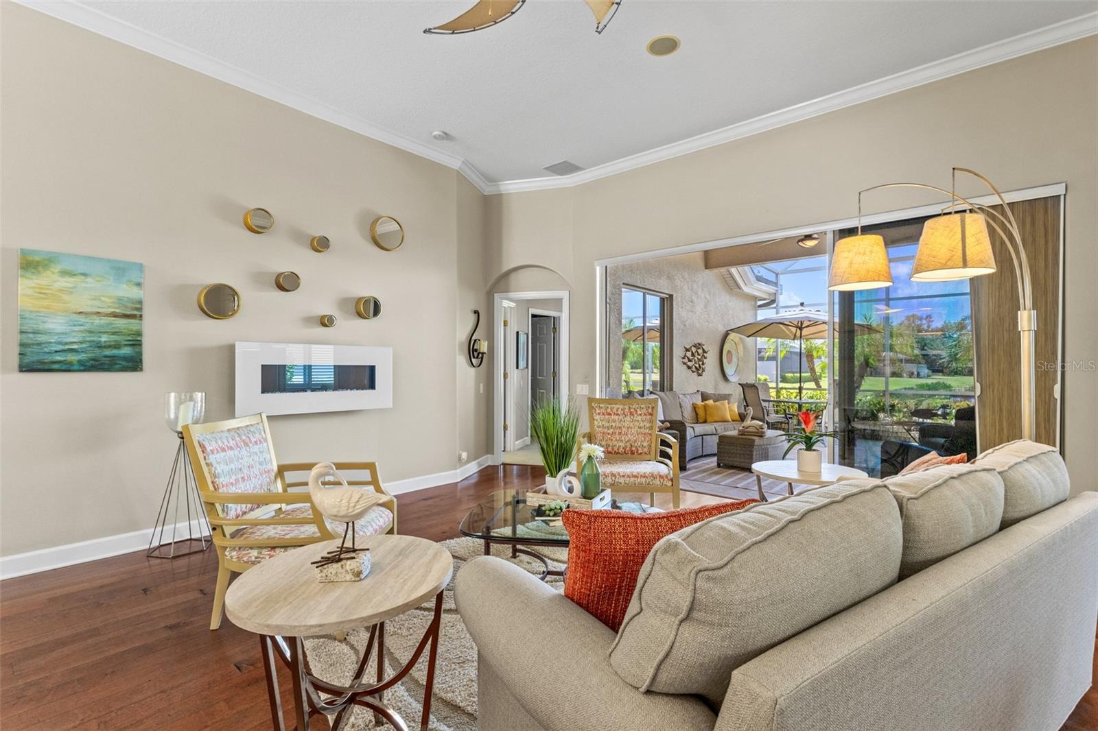 ROSEDALE 9 - Residential