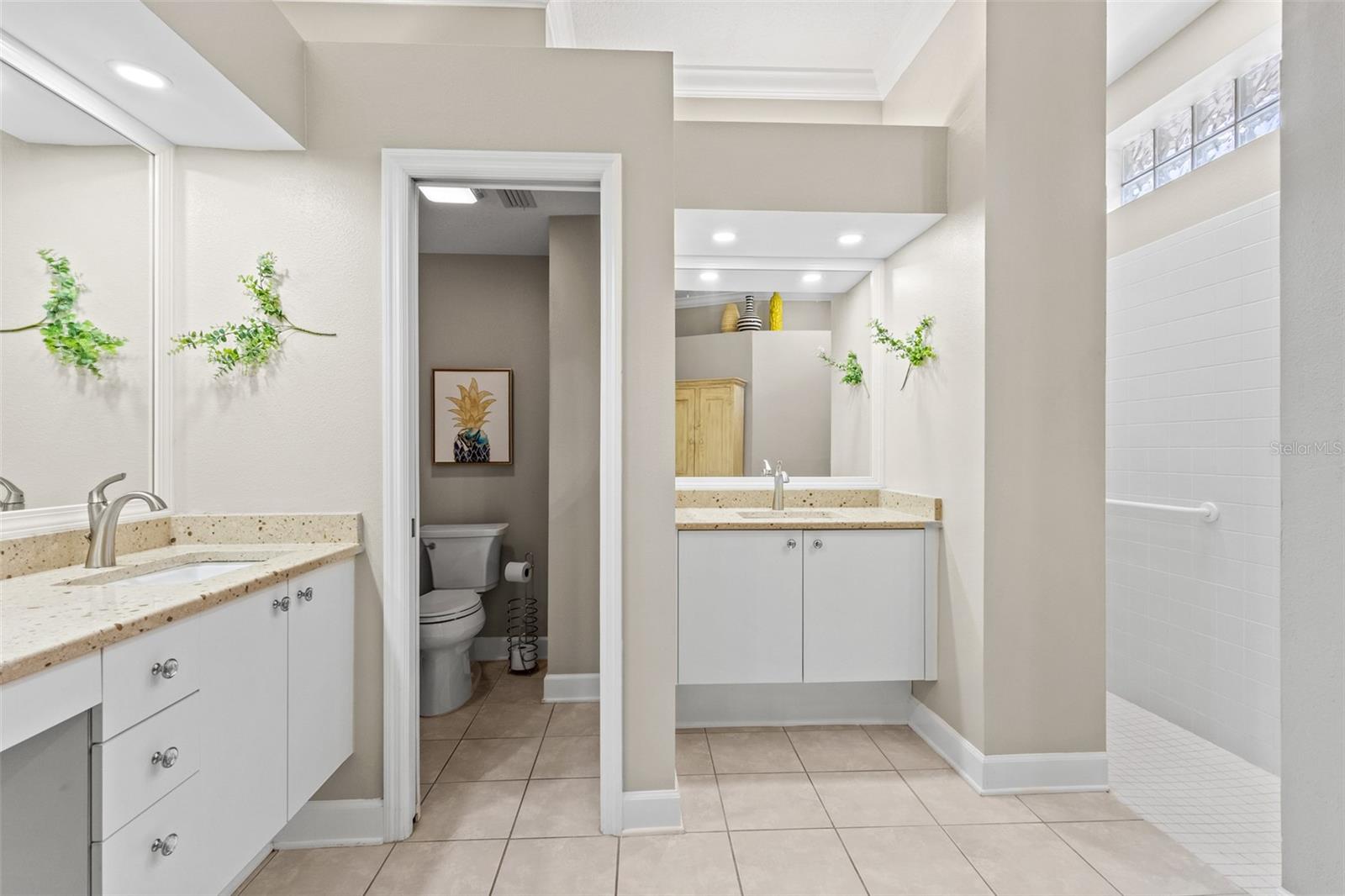 ROSEDALE 9 - Residential