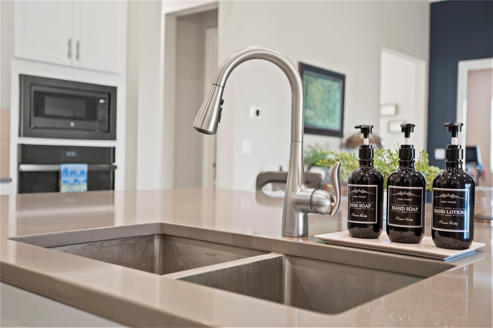 ESTATES AT WELLINGTON - Residential