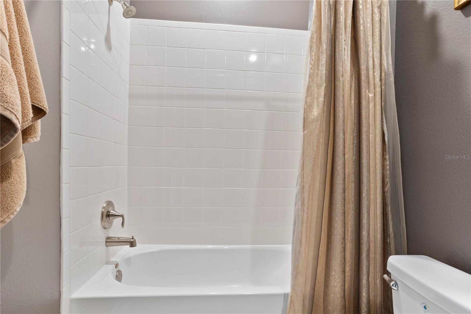 ESTATES AT WELLINGTON - Residential