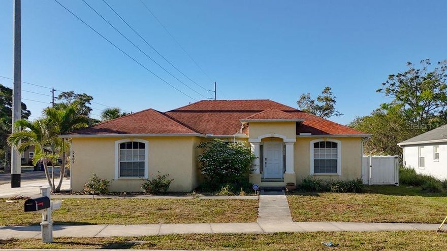 Fully furnished 3 bedrooms/2 bathrooms home. Experience the epitome of luxurious and comfortable living in this meticulously maintained single-family home and indulge in spectacular Florida sunsets with easy access to beaches, restaurants, shopping, and parks nearby. Make this beautiful home yours today.