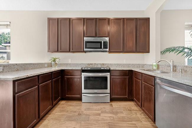 BIRCHWOOD NBHDS B & C - Residential