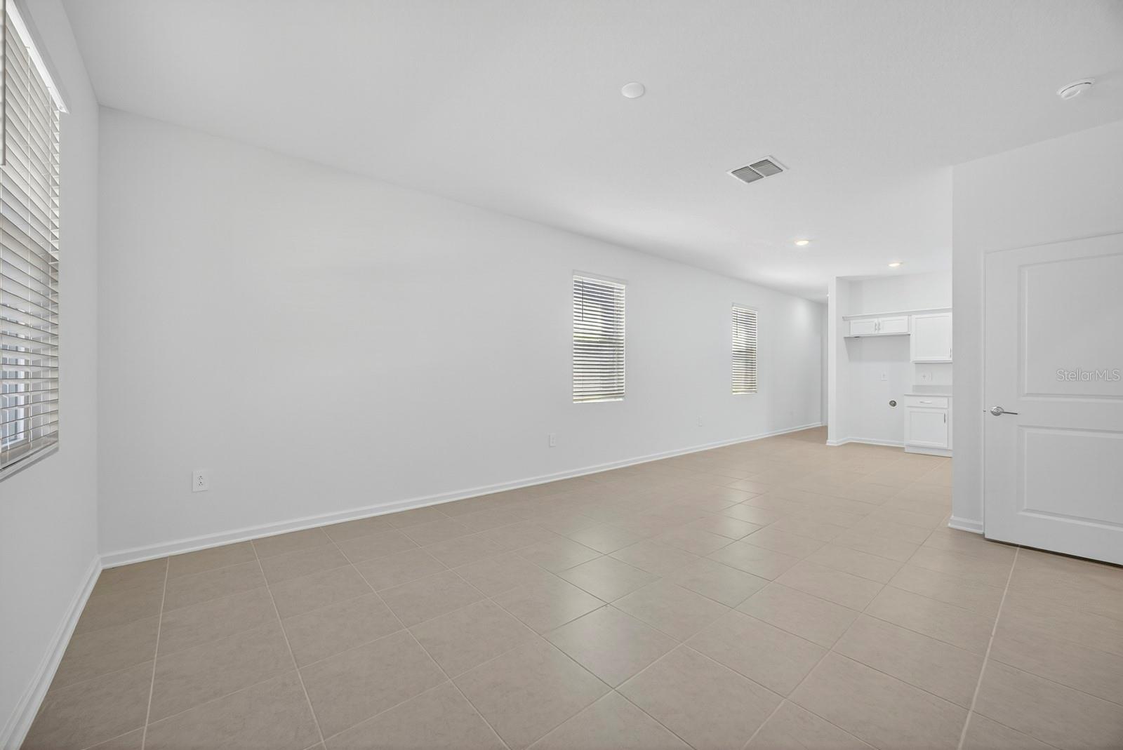 WELLNESS RDG PH 1-A - Residential Lease