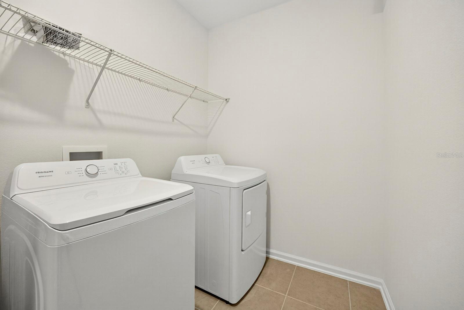 WELLNESS RDG PH 1-A - Residential Lease