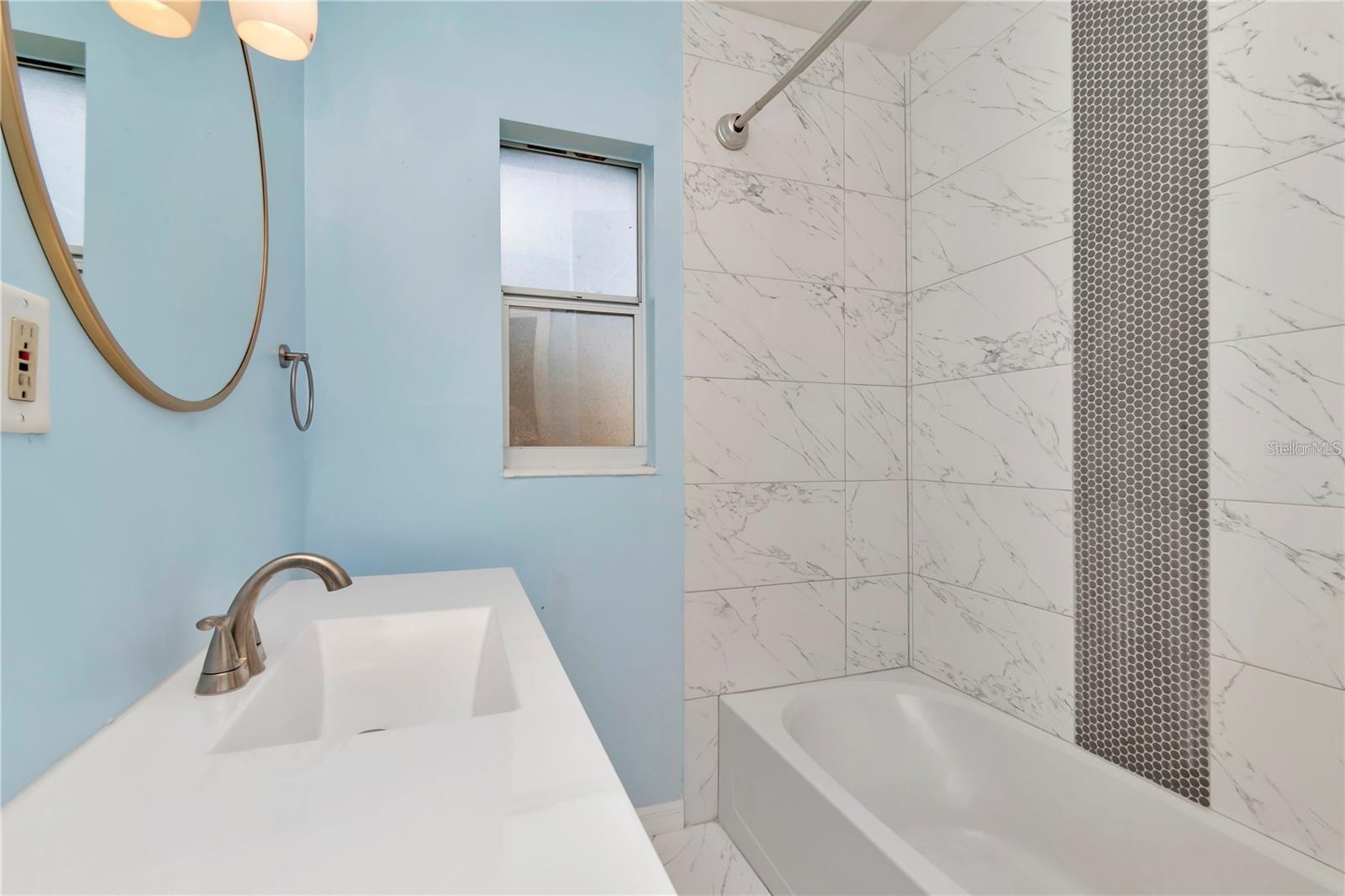 CAUSEWAY BLVD SUB 2 - Residential