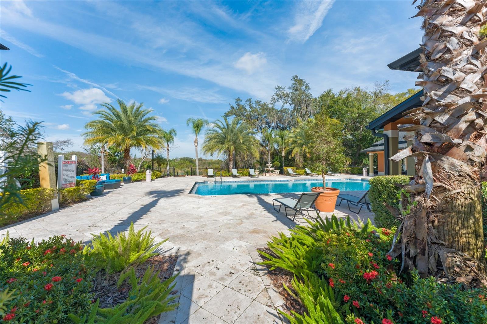 FOUNTAINS/METRO WEST - Residential