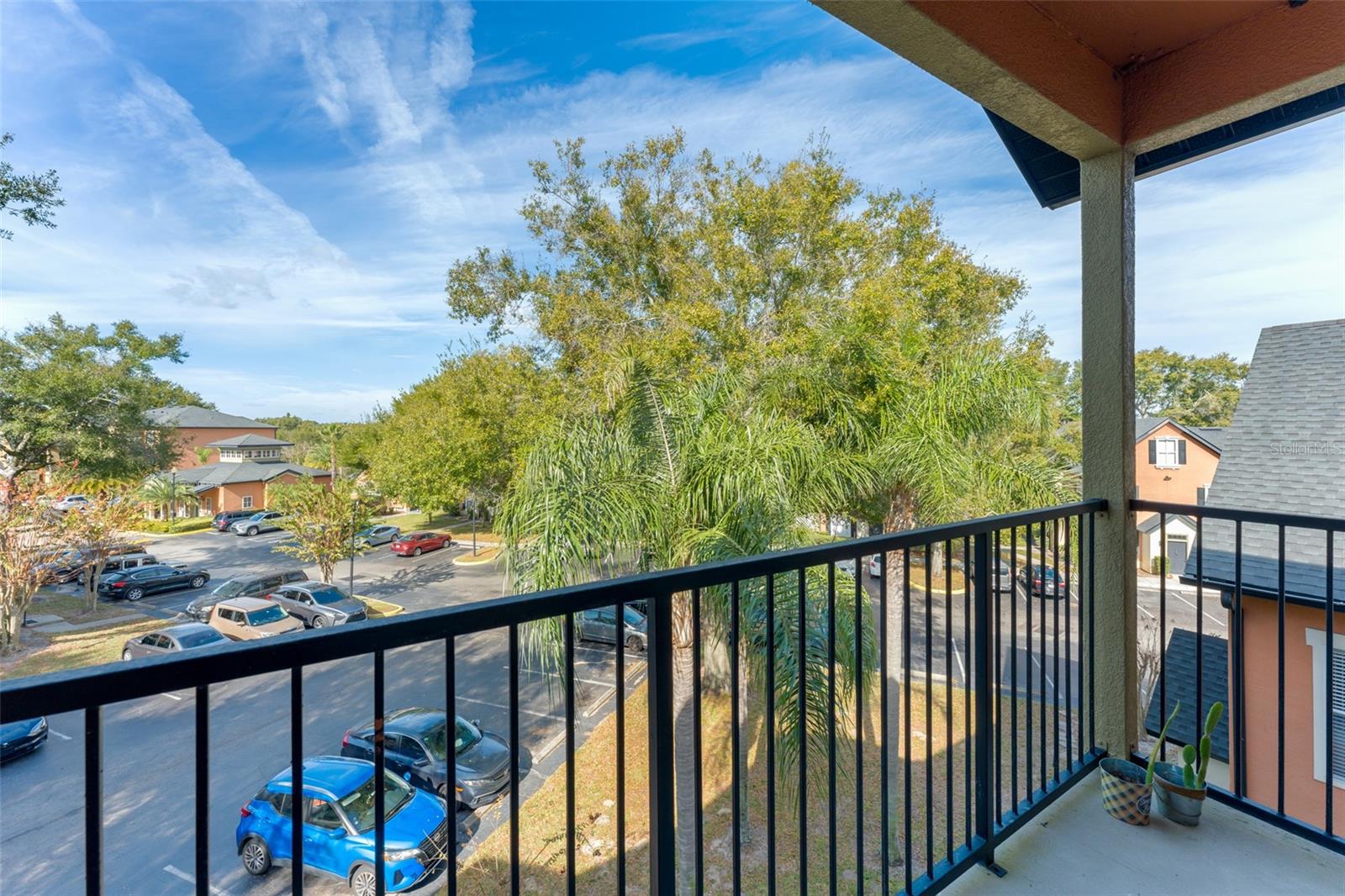 FOUNTAINS/METRO WEST - Residential