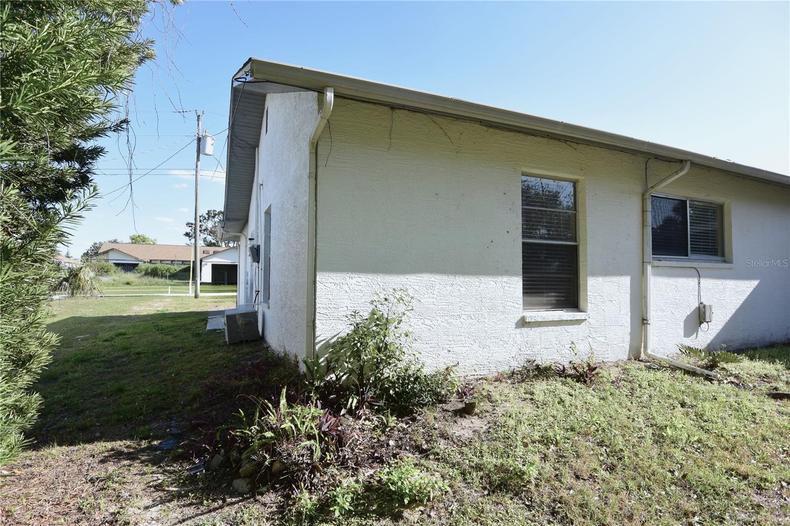 SPRING HILL - Residential