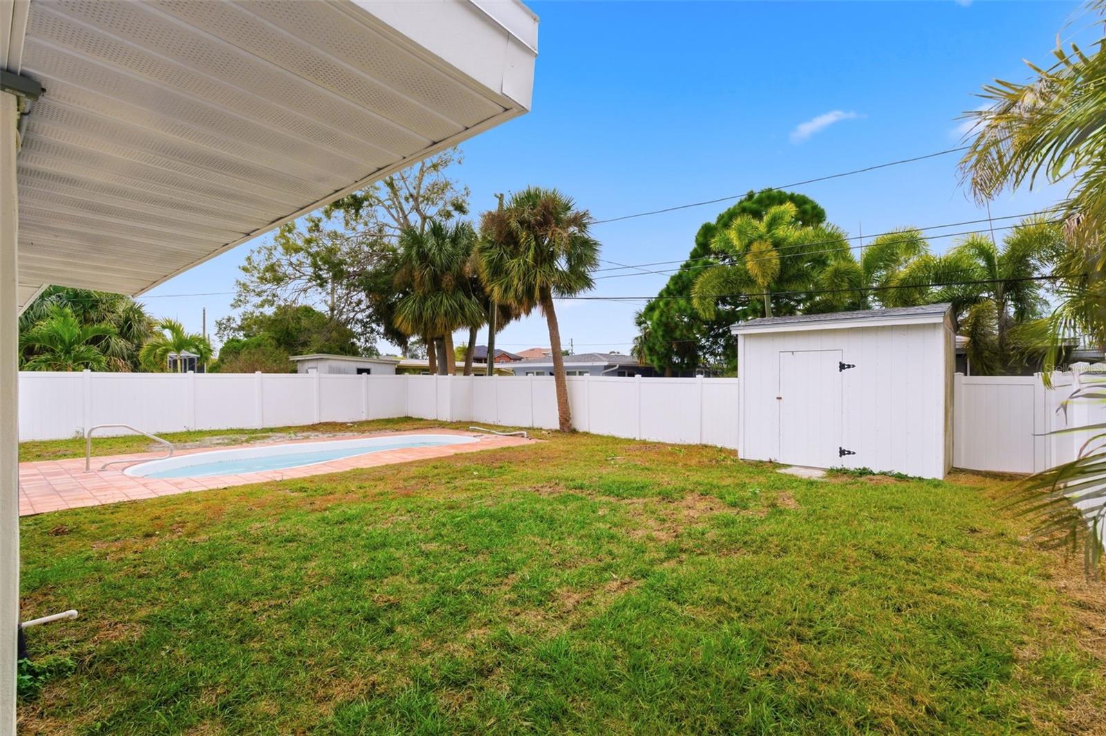 BAYWOOD SHORES 1ST ADD - Residential