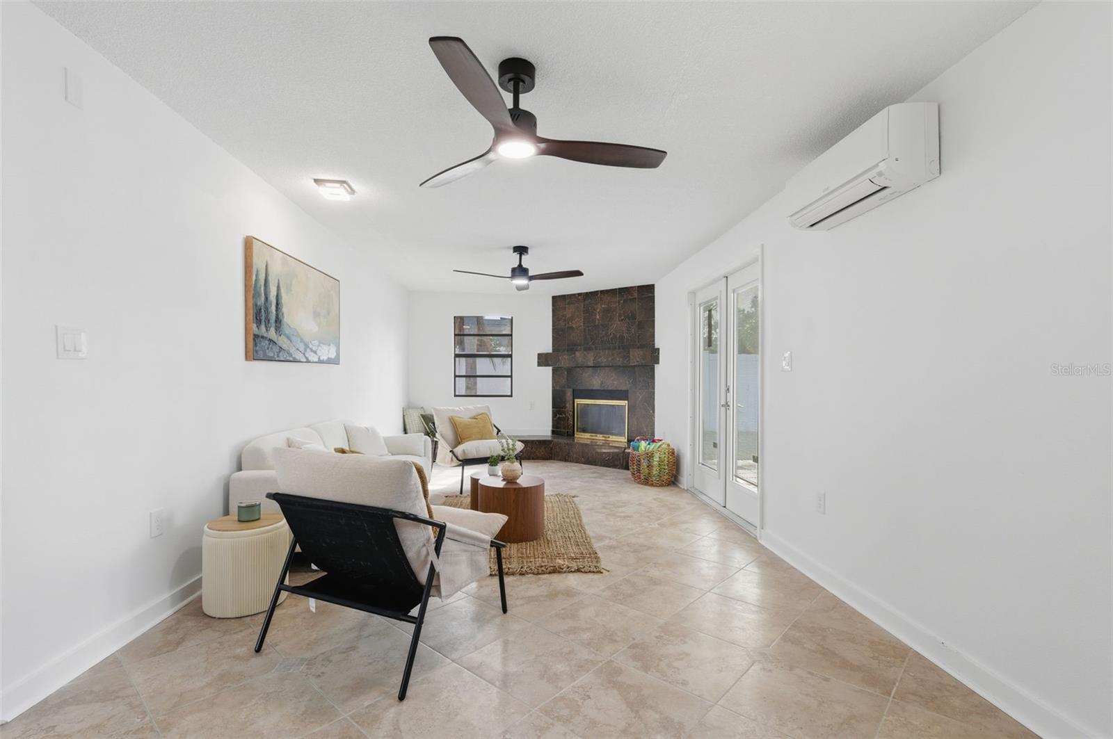 BAYWOOD SHORES 1ST ADD - Residential