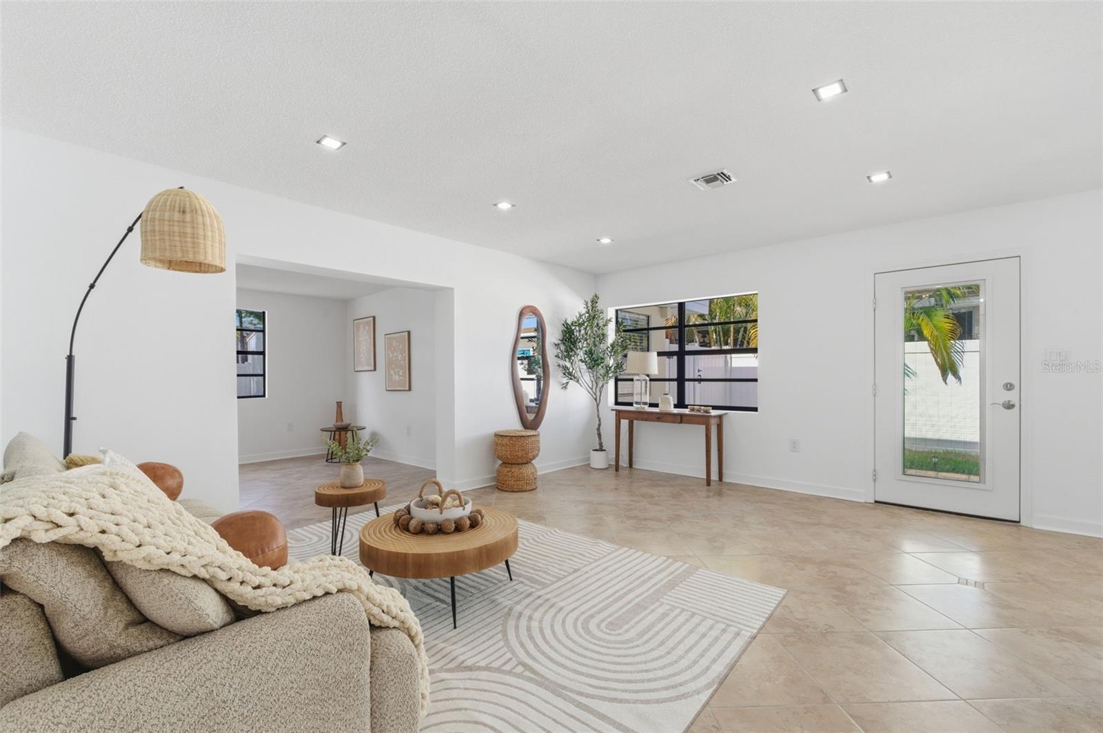 BAYWOOD SHORES 1ST ADD - Residential