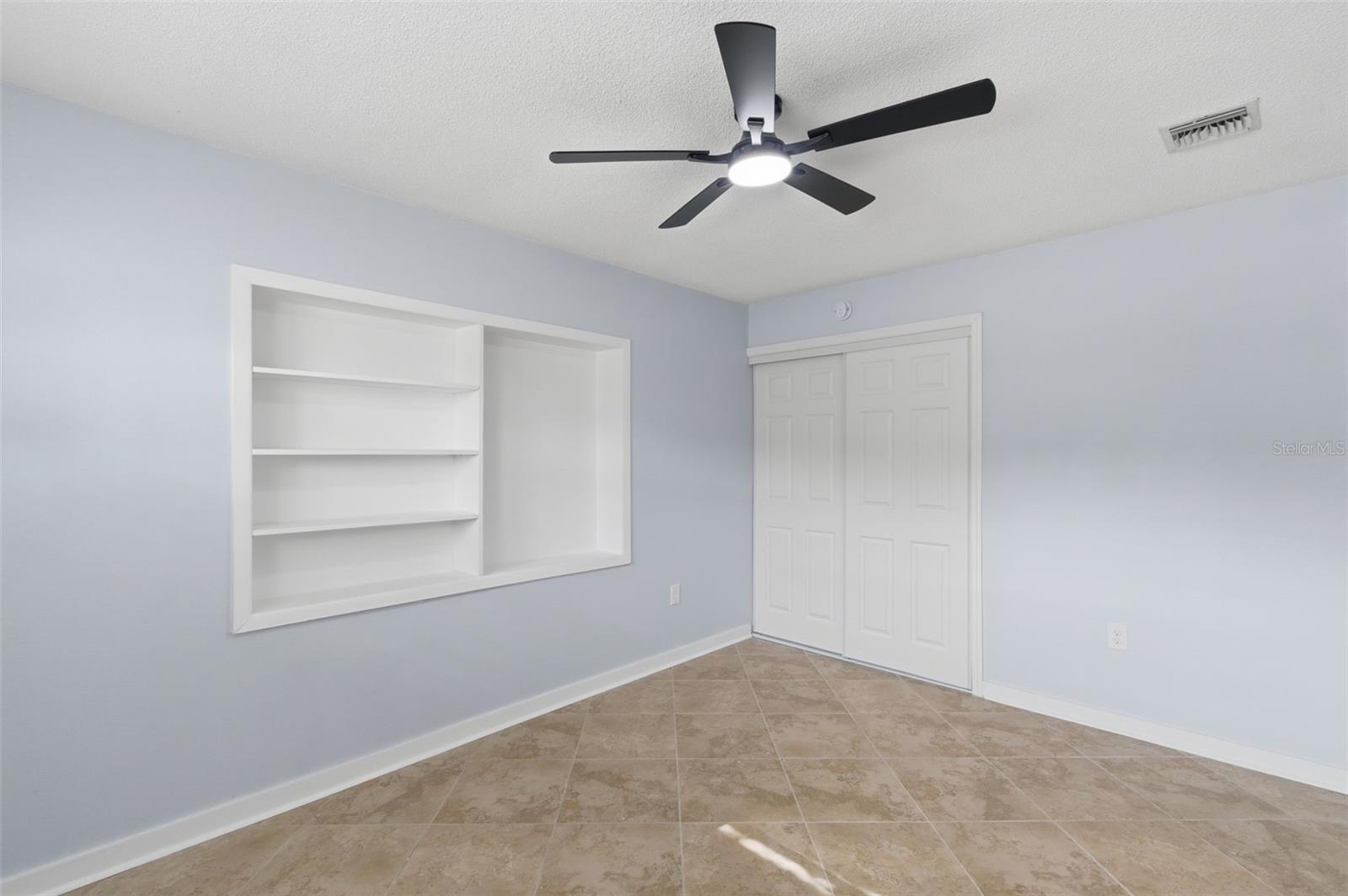 BAYWOOD SHORES 1ST ADD - Residential