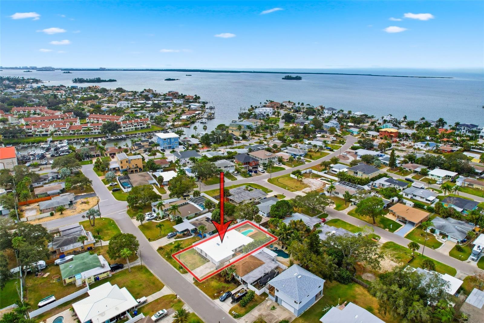 BAYWOOD SHORES 1ST ADD - Residential