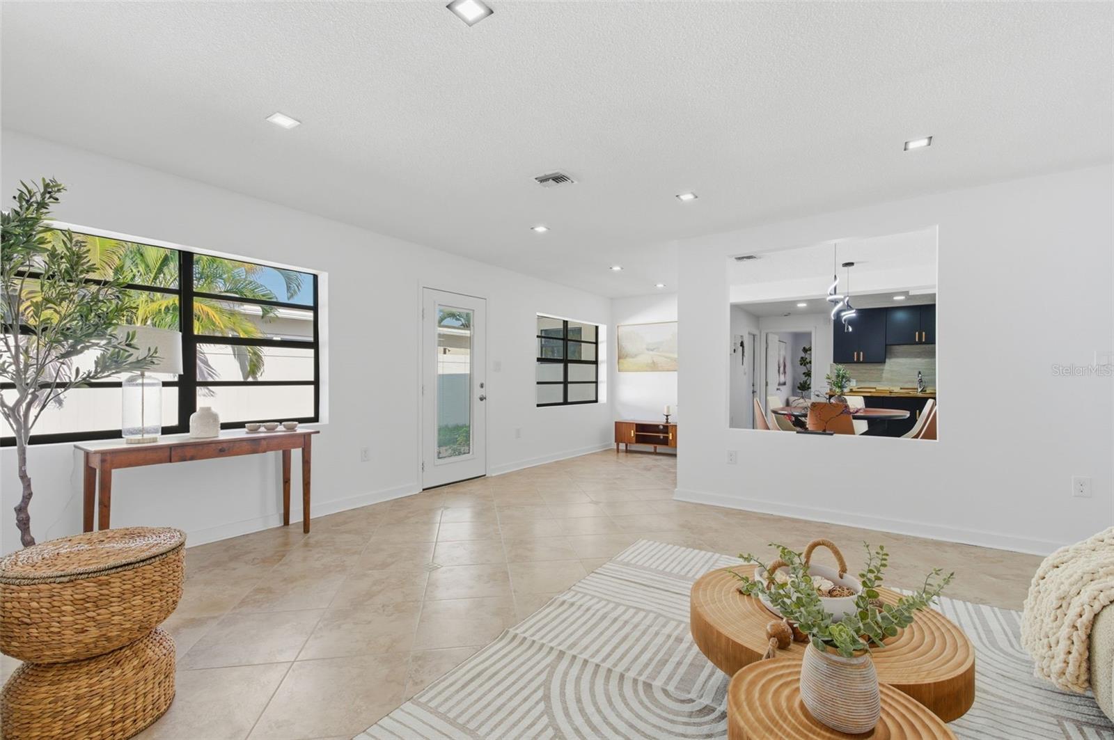 BAYWOOD SHORES 1ST ADD - Residential