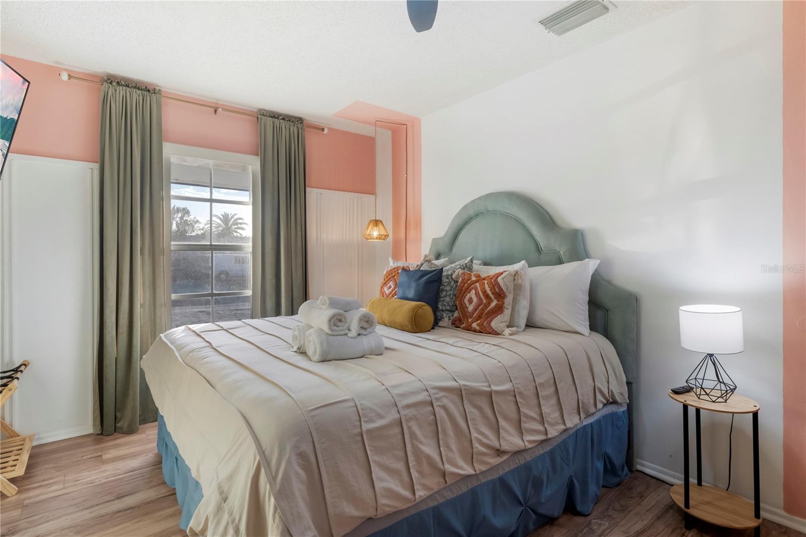 SANDPOINTE 2ND ADD - Residential