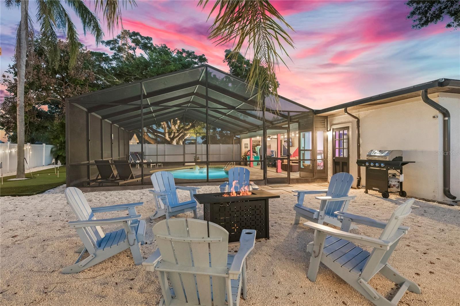 SANDPOINTE 2ND ADD - Residential