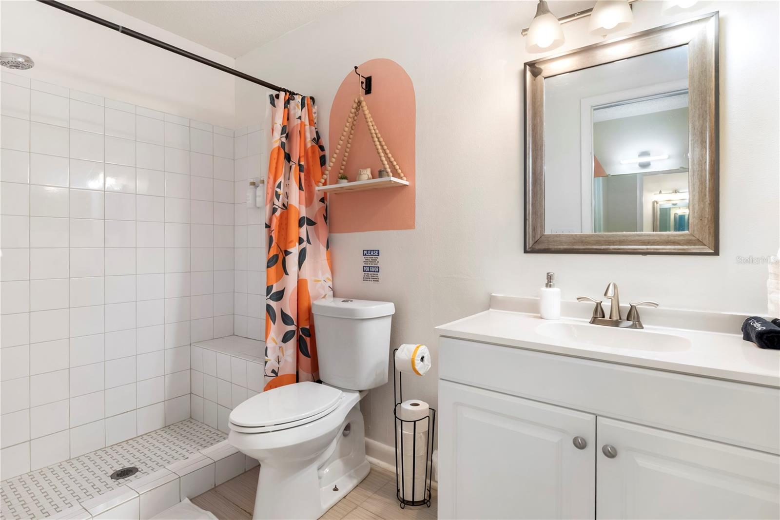 SANDPOINTE 2ND ADD - Residential