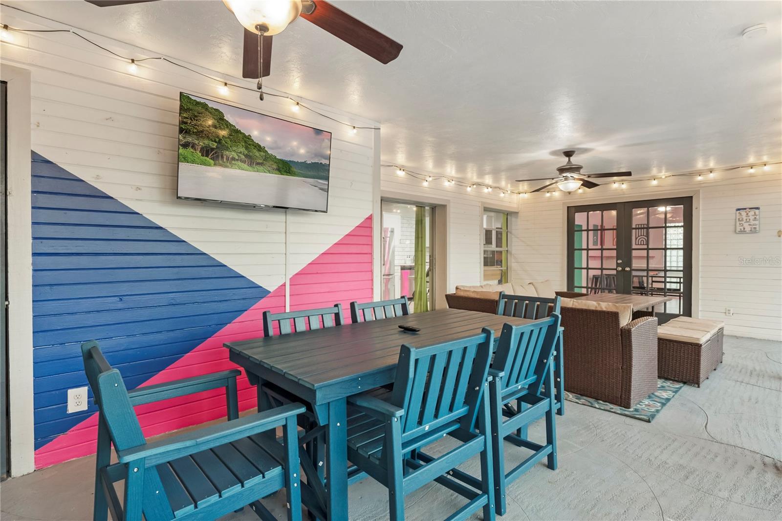 SANDPOINTE 2ND ADD - Residential