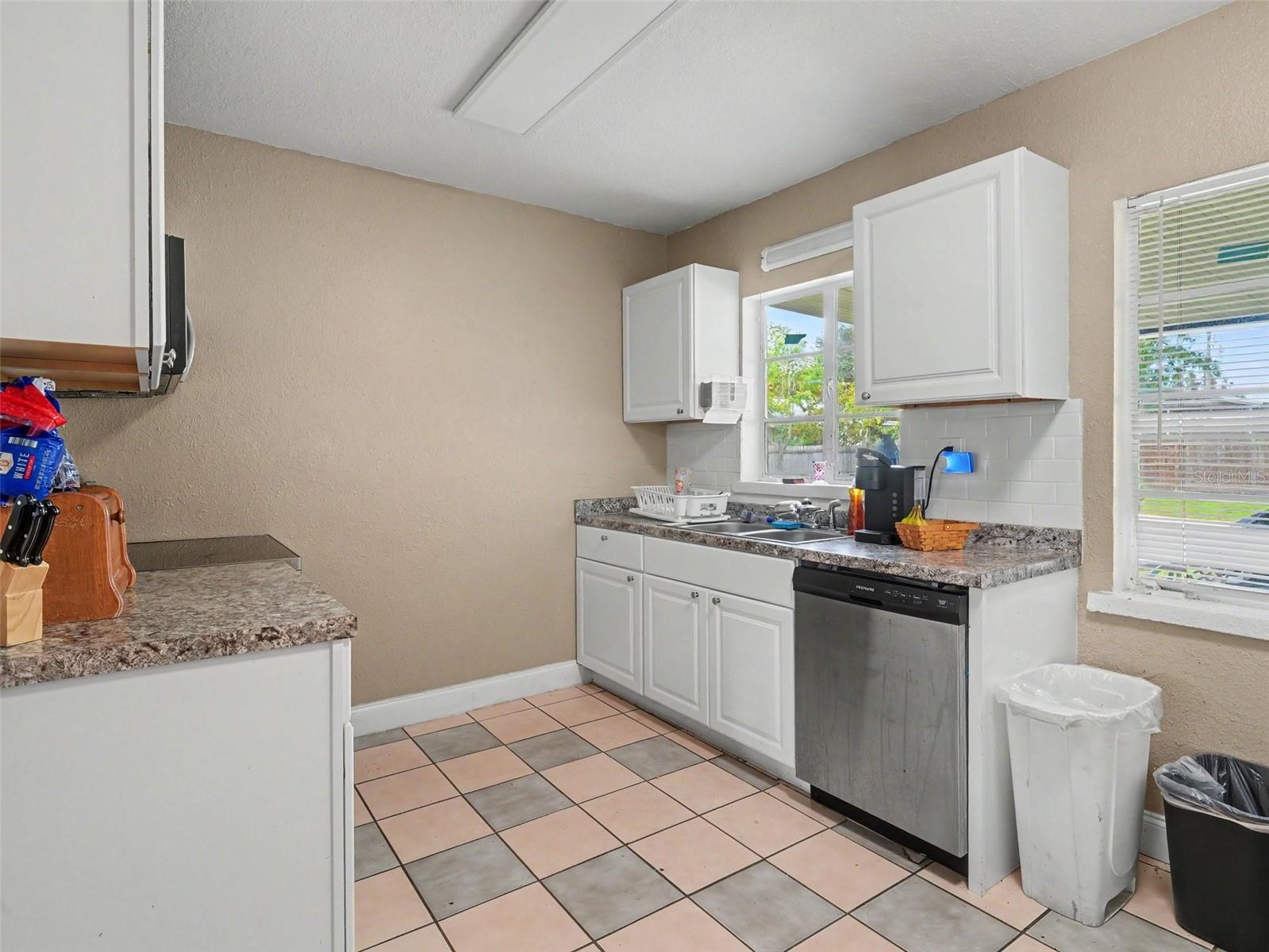 1503 55TH AVENUE W, BRADENTON, FL, 34207 4 1503 55TH AVENUE W