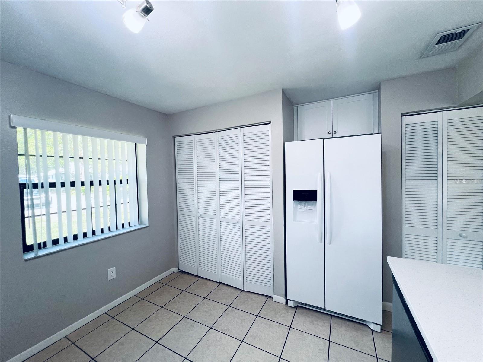 CHANCELLORS ROW PH 01 - Residential