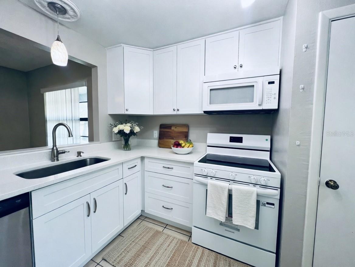 CHANCELLORS ROW PH 01 - Residential