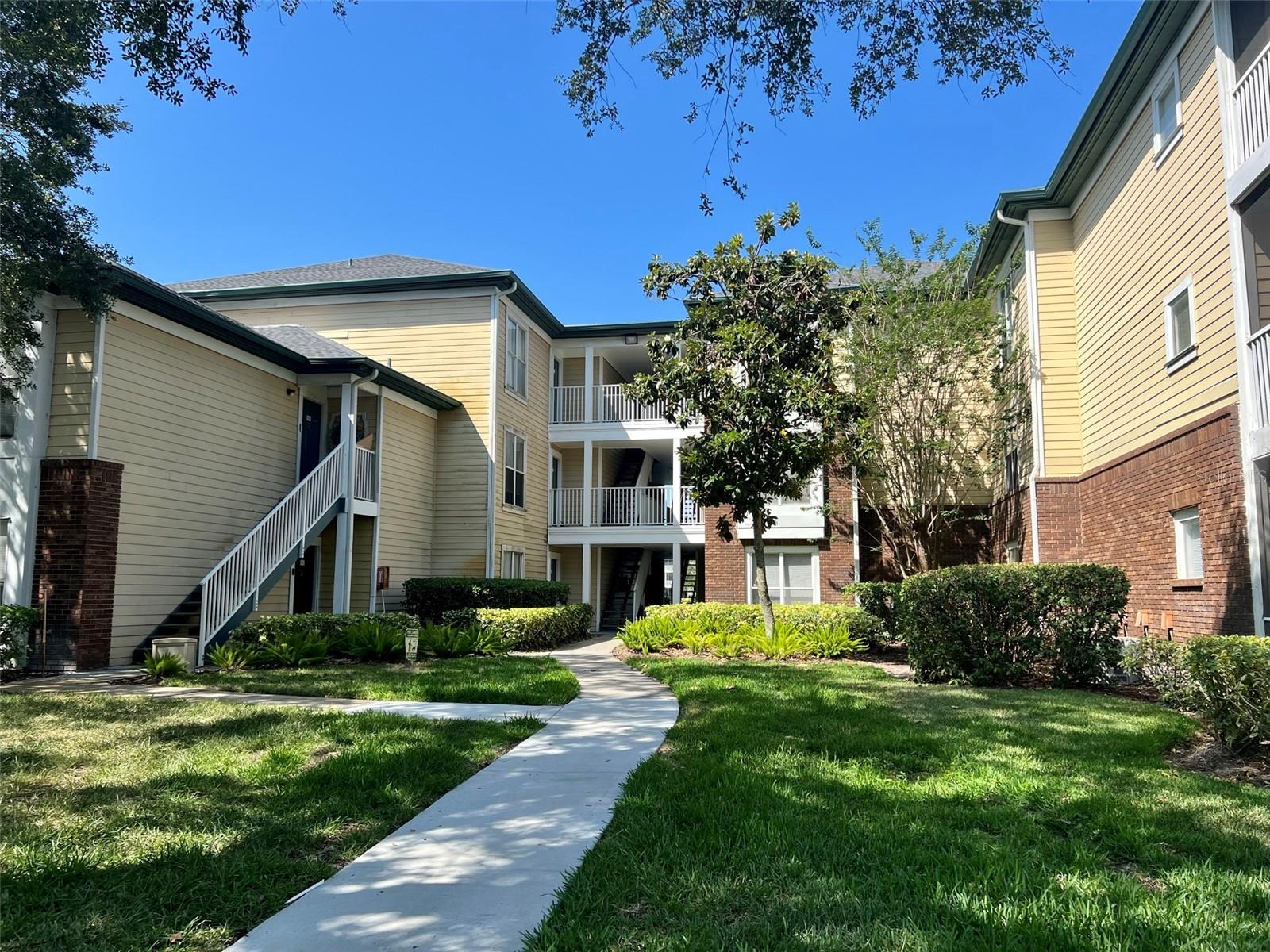 Gorgeous 2 Bedroom 2 Bath condo in gated community with serene water views from the huge screened lanai. Painted with modern colors and a great floor plan. HOA App and APPROVAL is needed. Enjoy the pool, tennis, recreation center, fitness and great Carrollwood location close to shopping, movie theater, restaurants and the Veterans Expressway. This Condo will not last long, call today to schedule a showing for this pretty home in a great location.