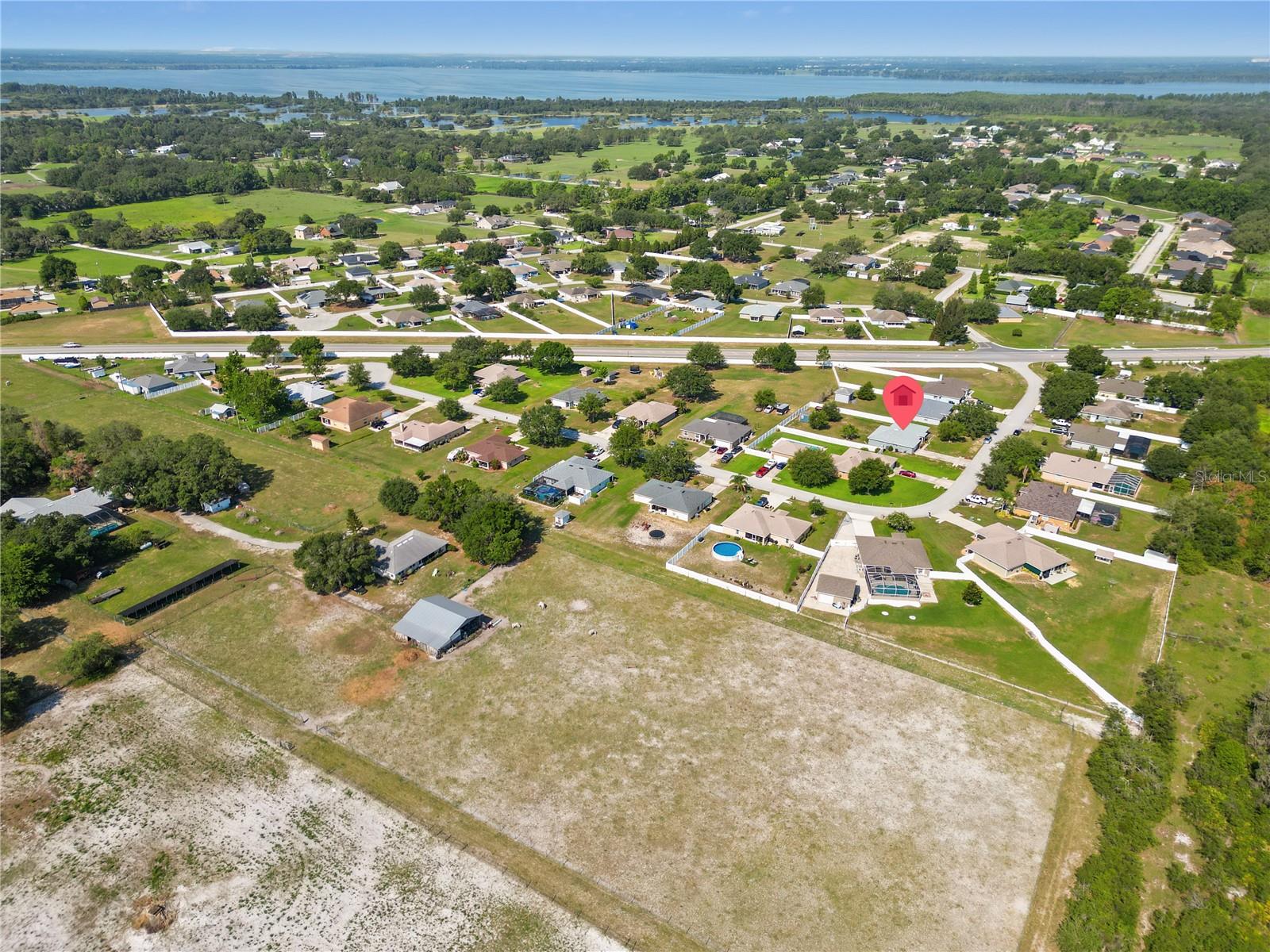 6006 COUNTRY WALK LANE