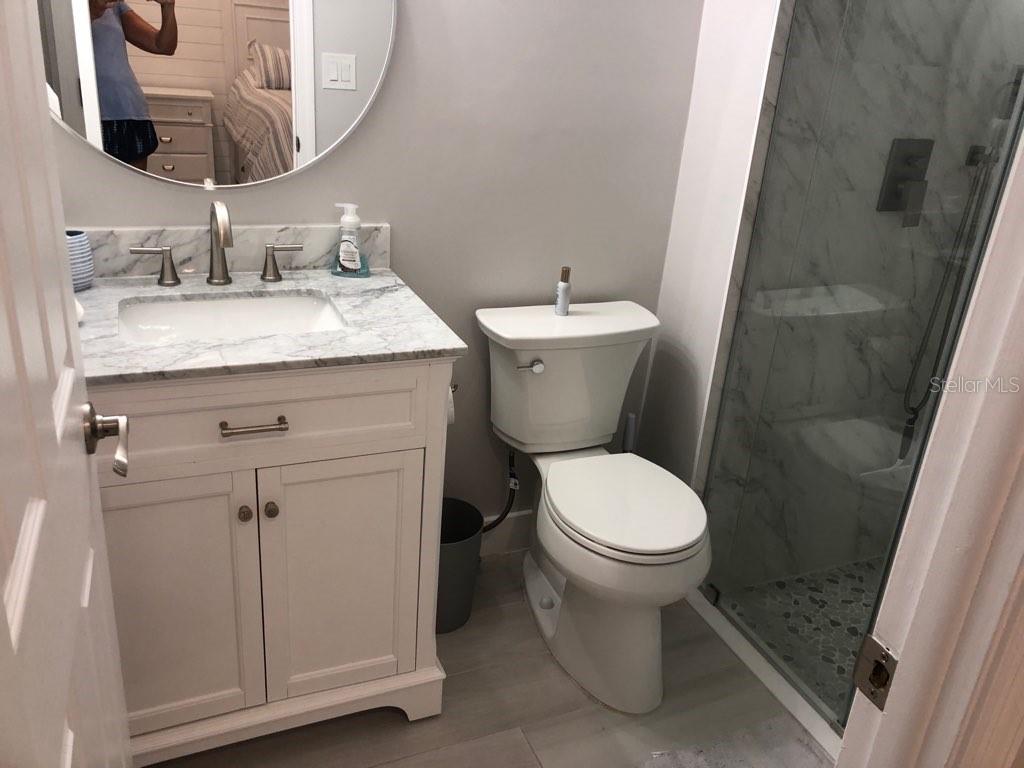 SIESTA HARBOR II - Residential Lease