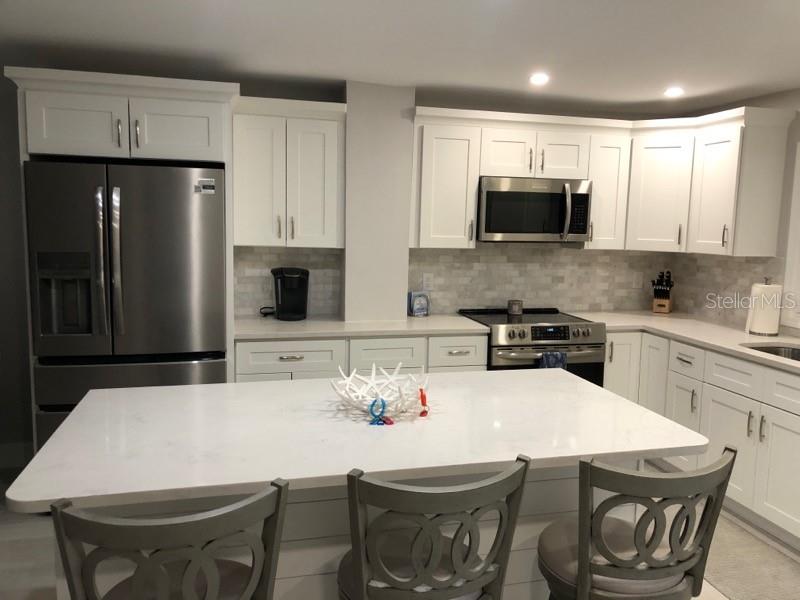 SIESTA HARBOR II - Residential Lease