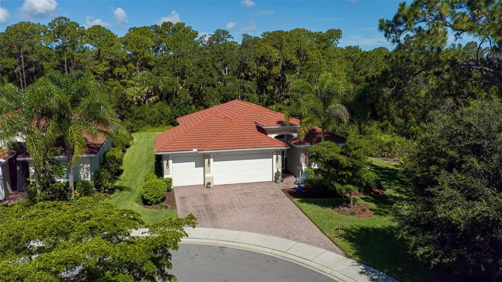 Photo of 19051 BILLFISH AVENUE, VENICE, FL 34292 (MLS # N6122139)