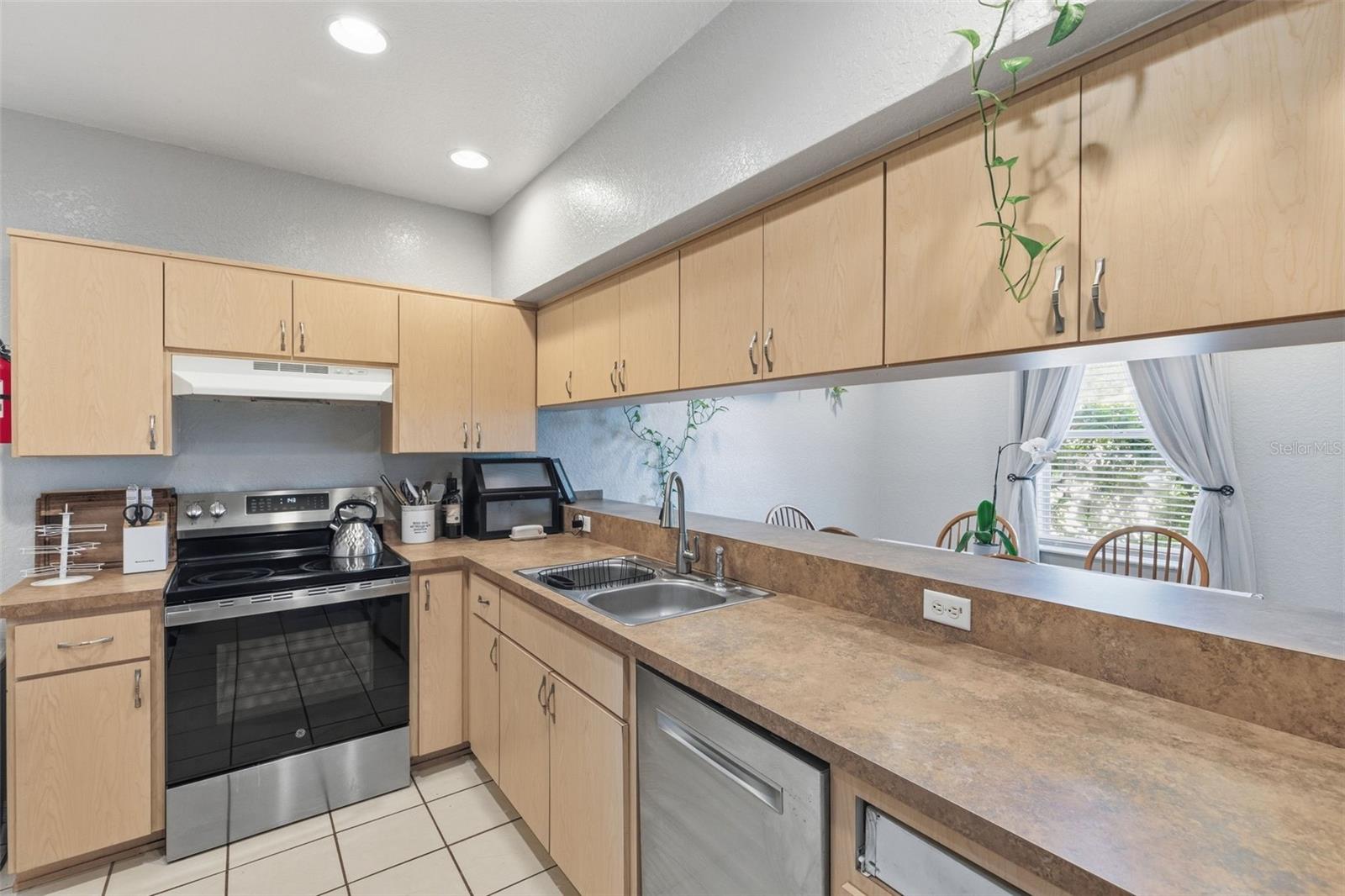 CRAFTS SUB - Residential Income