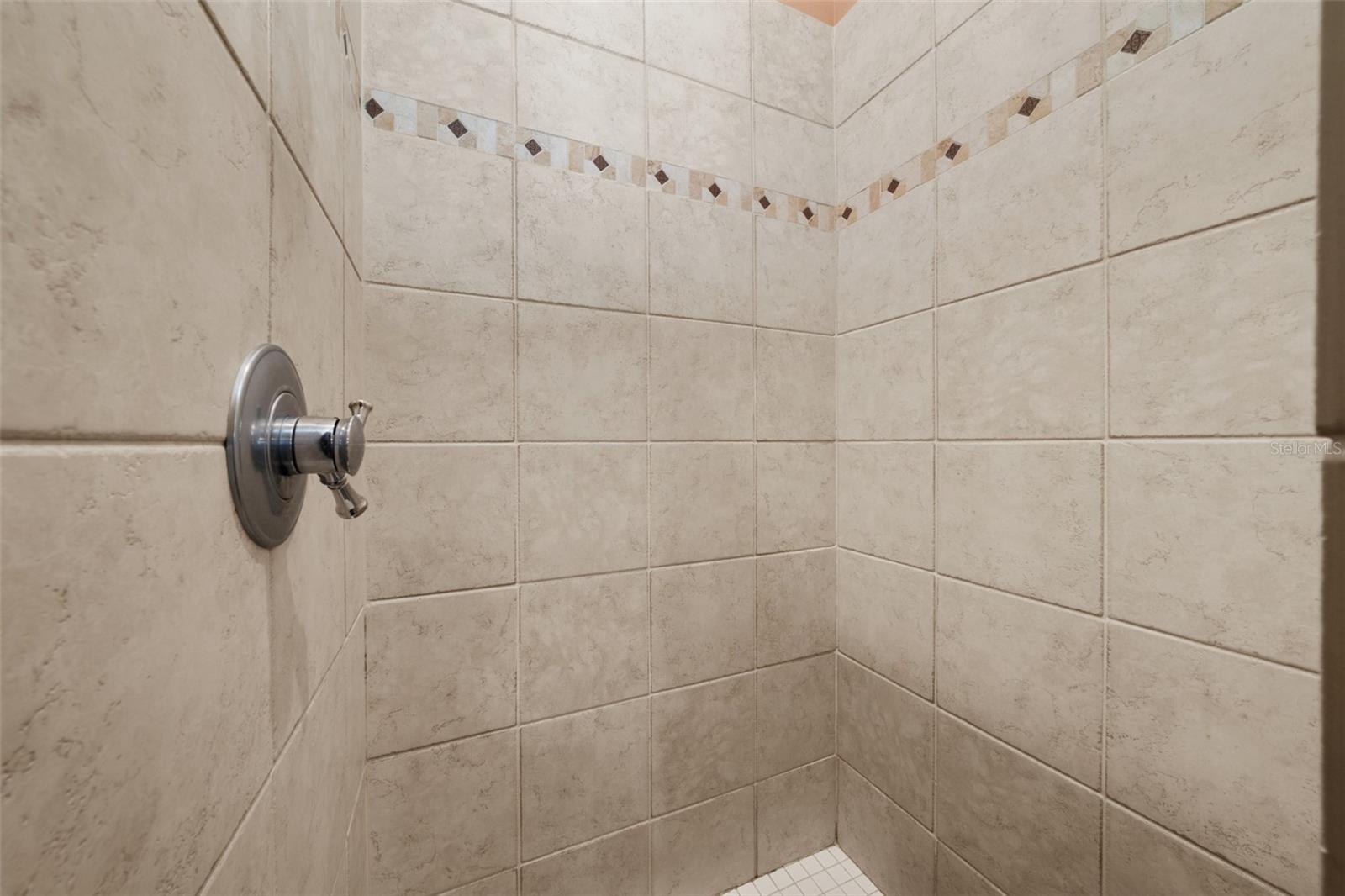 ARBOR COVE - Residential