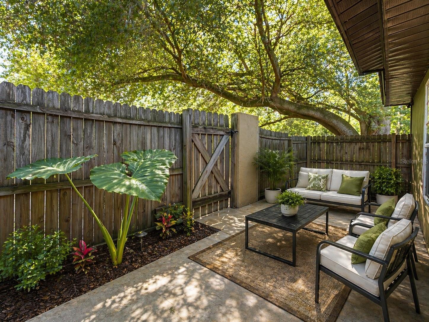 GREENFIELDS 01 - Residential Income